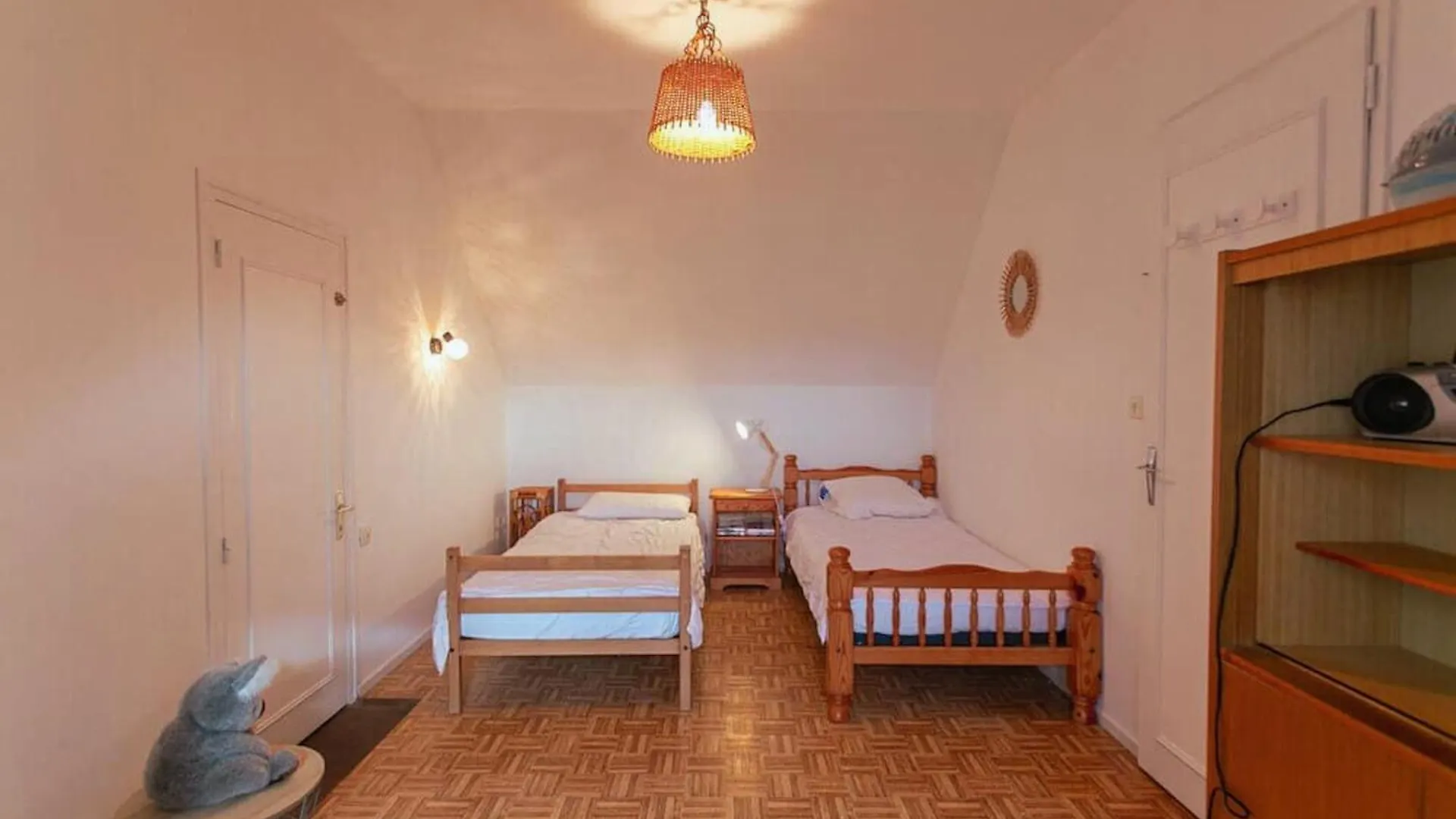 Maison A 400M De La Plage, Pour 6 Personnes Penvenan 0*,  France